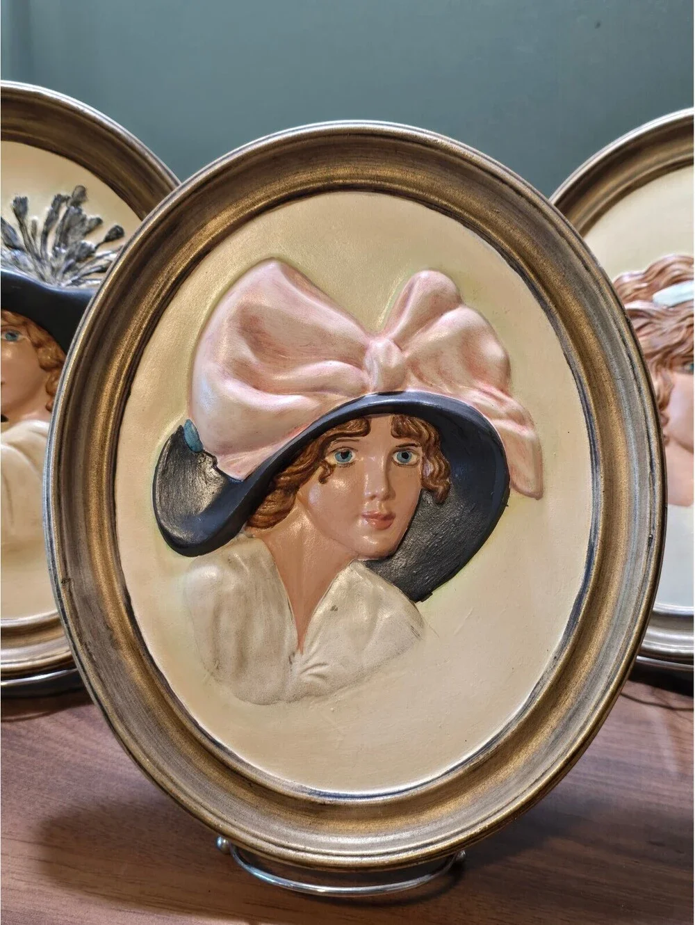 Set of 4 Vintage Duncan Ceramic Erma Gilliland Lady Cameo Oval Plaques